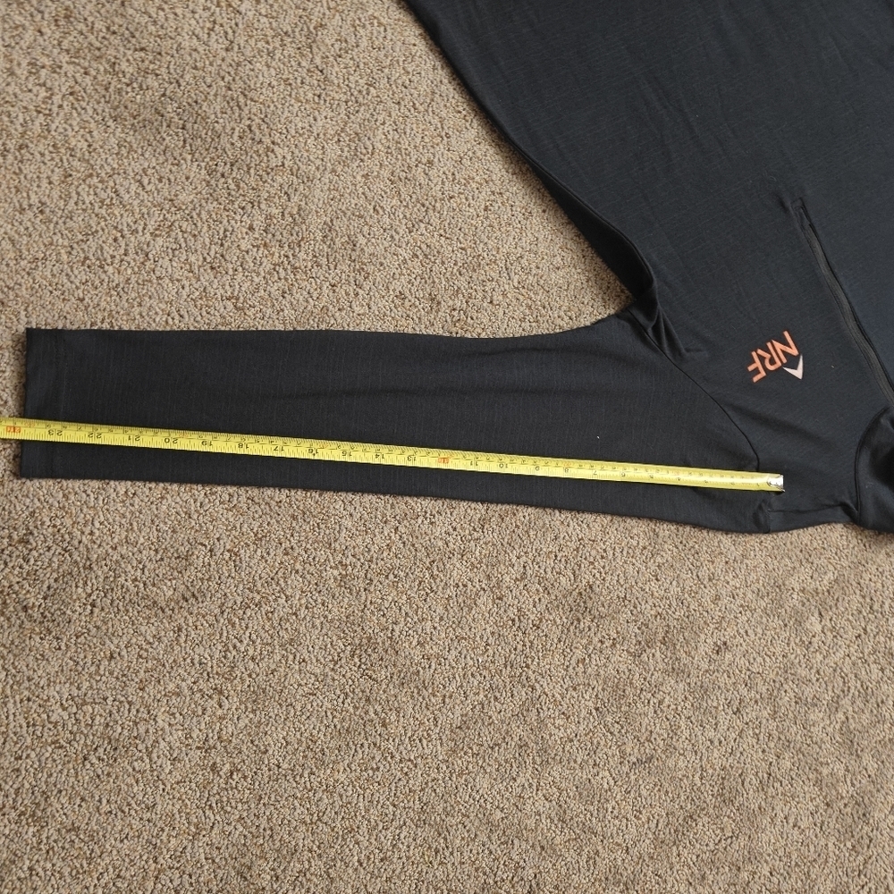 Women's Travis Mathew Crestview 1/4-Zip | Black | Sz: M - Picture 9 of 11